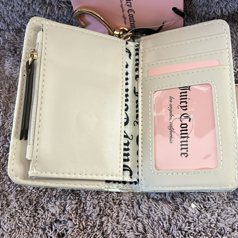 COPY -Juicy couture pecan white w/pecan wallet - Picture 9 of 12